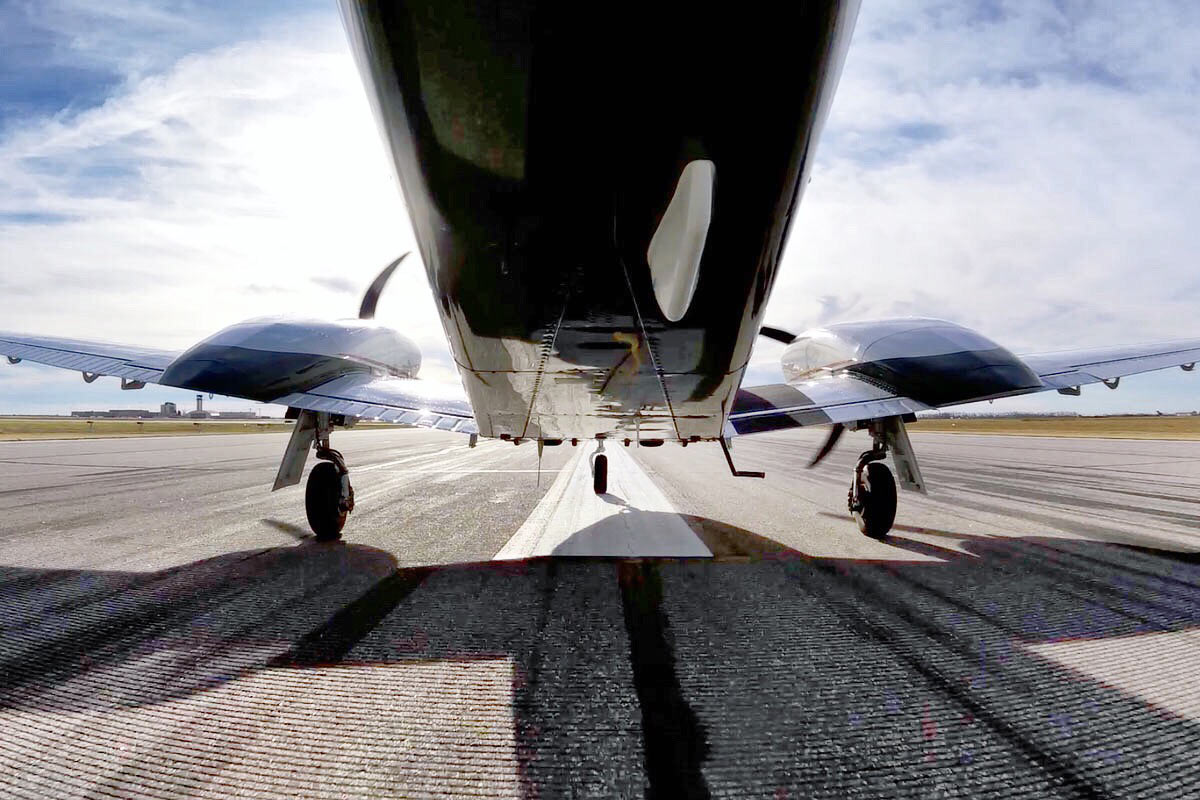 8 Common Systems You'll Find On Twin Engine Aircraft | Boldmethod