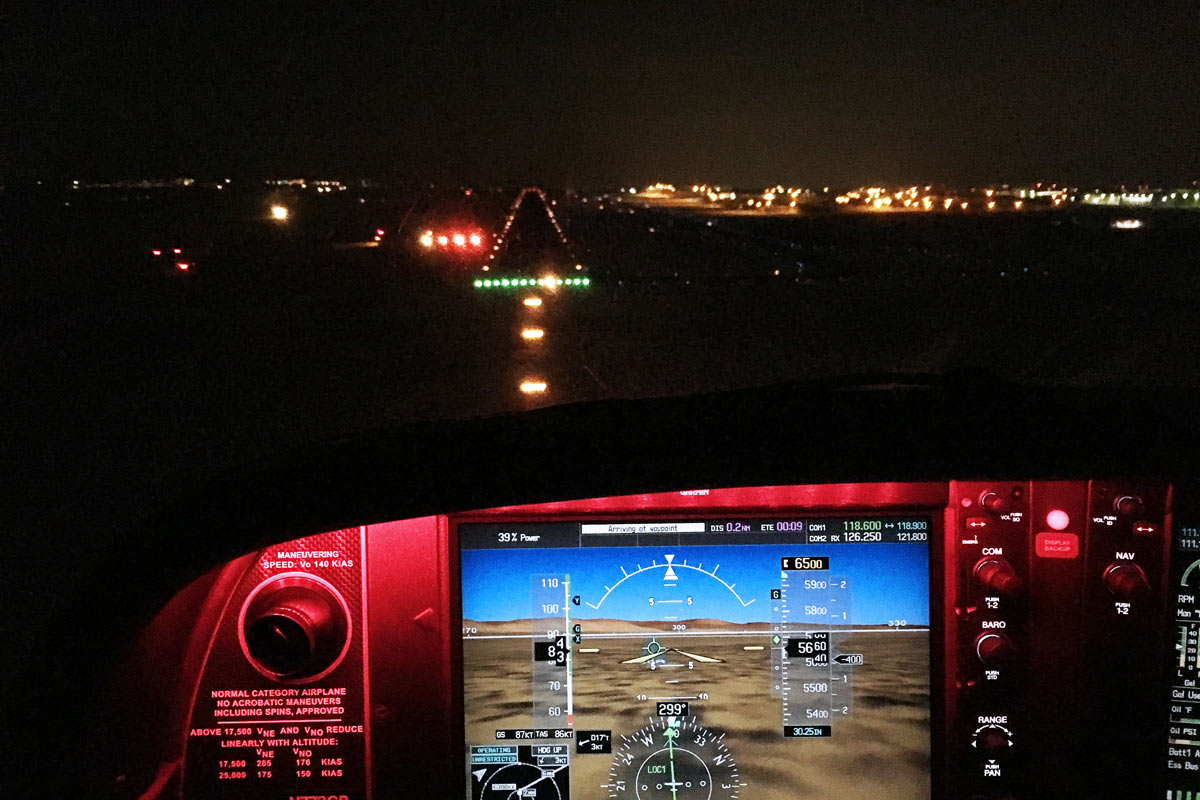 9 Ways To Avoid The Hazards Of Night Flight Boldmethod