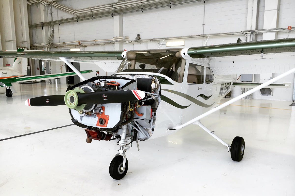 Quiz: Do You Know These 6 Aircraft Engine Parts? | Boldmethod