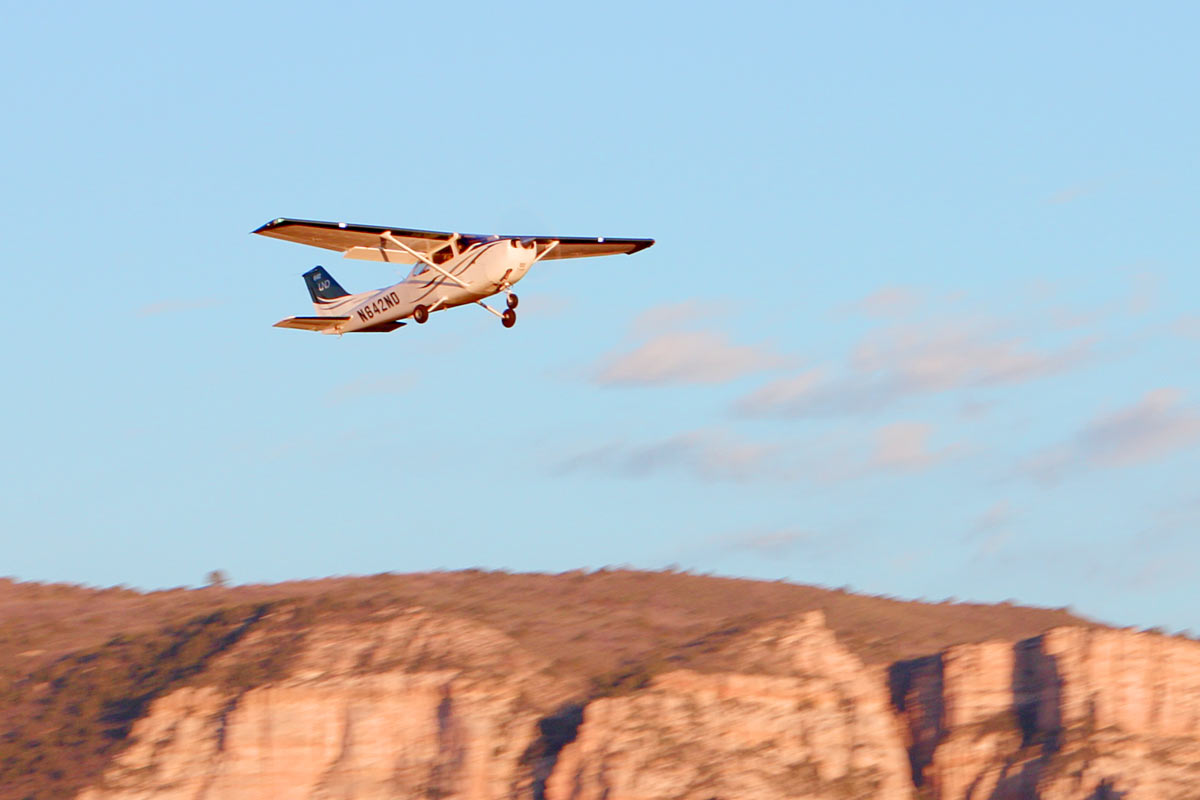 How Aircraft Fuel Systems Work Cessna 172S Boldmethod